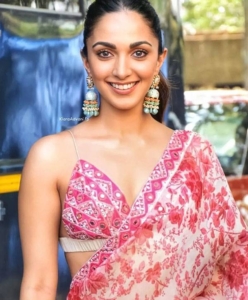 Georgette Embroidery Saree Kiara Advani