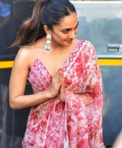 Georgette Embroidery Saree Kiara Advani