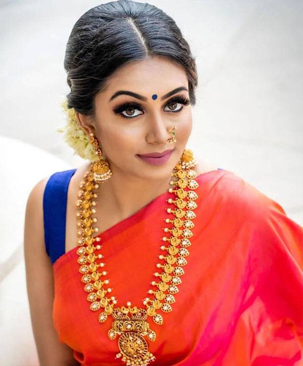 Stunning Bandhej Sarees to Give You a Royal Look | DESIblitz