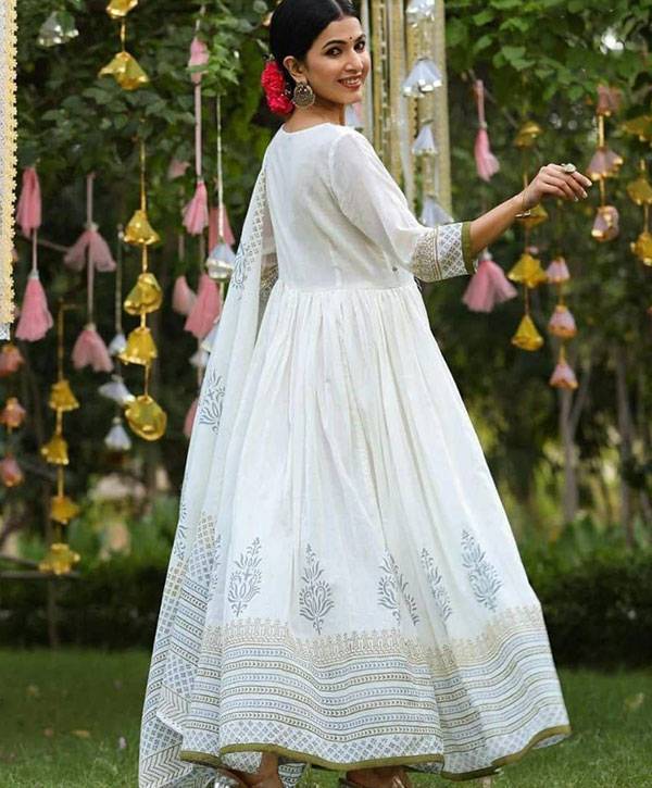 Madhubani Painted White Anarkali for Wedding & Festive Ethnic Look – Dharang