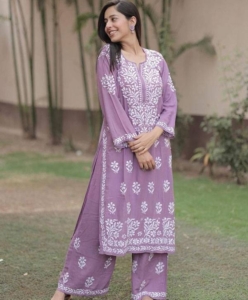 cotton top with beautiful chikankari work shop online in Uttar Pradesh