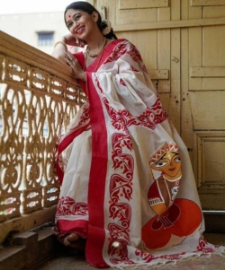 Dussehra Special Red Devi Plain Linen Digital Print Saree
