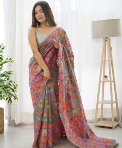 Special slab pashmina light weight Kashmiri Weaving Designer Saree 6.30 m (with blouse)