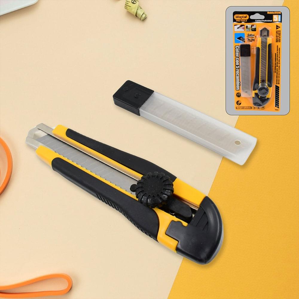 Cutter Knife Set with 4 Replacement Blades