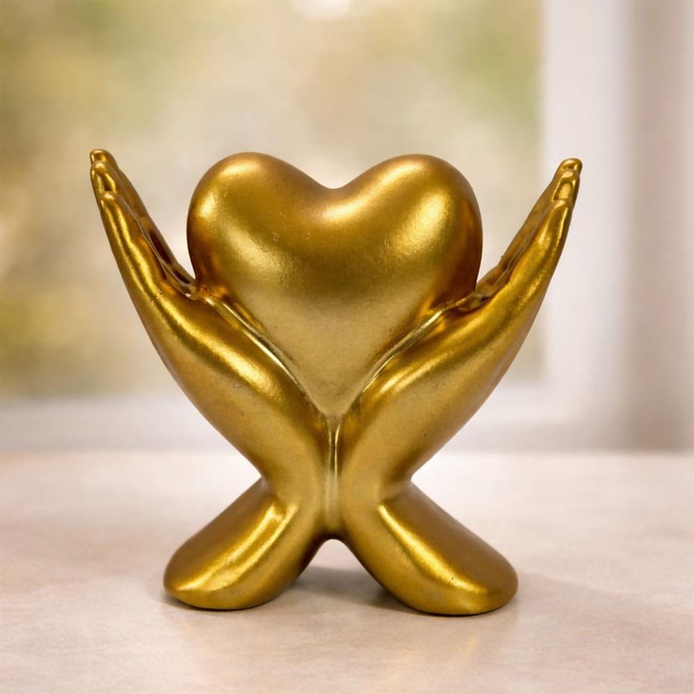 heart sculpture showpiece